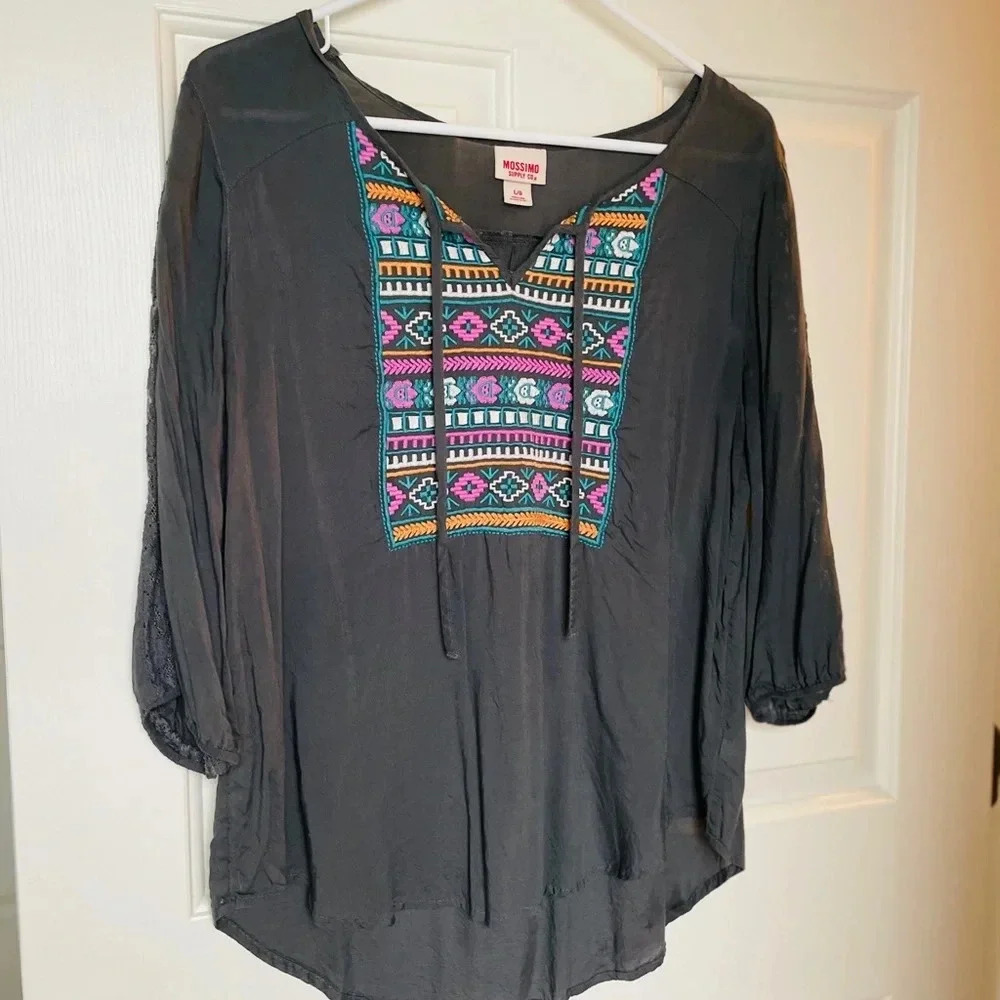 Mossimo shirt